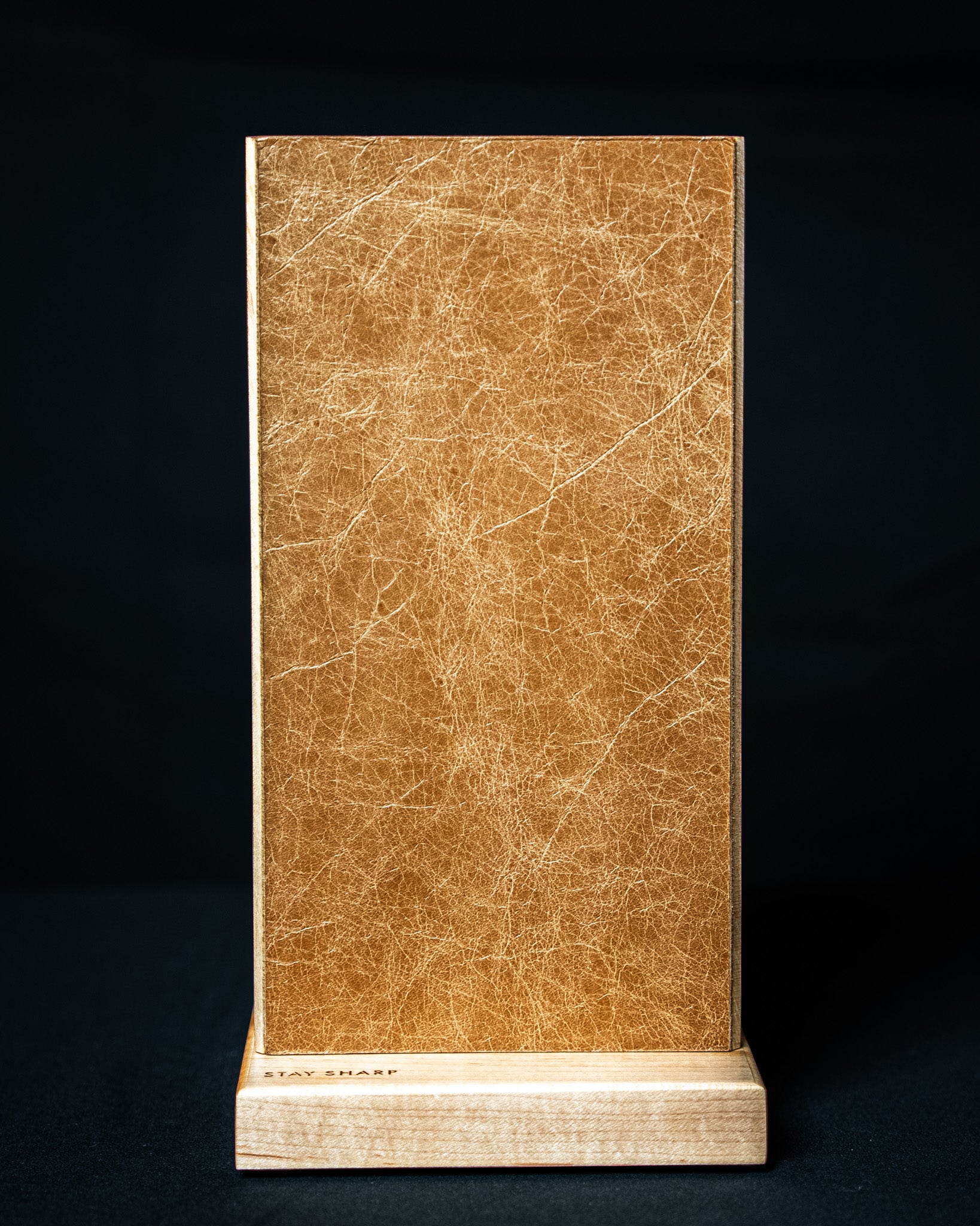 Stay Sharp Support Magnétique en Cuir