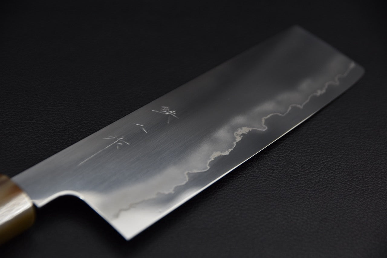 Tetsujin nakiri 180 mm — profil de lame, finition kasumi visible