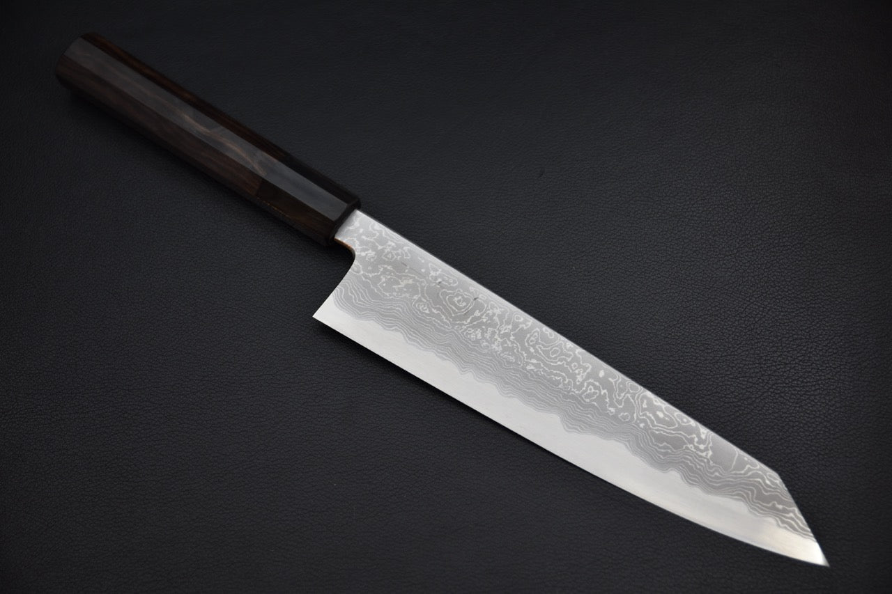 Hitohira Tanaka kiritsuke 225 mm — vue complète, couteau japonais sur fond neutre