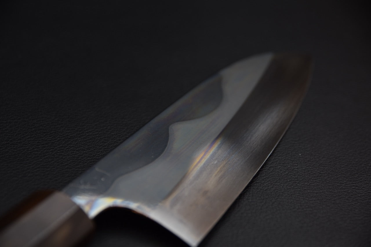 Hitohira Togashi santoku 180 mm — profil de lame, côté droit