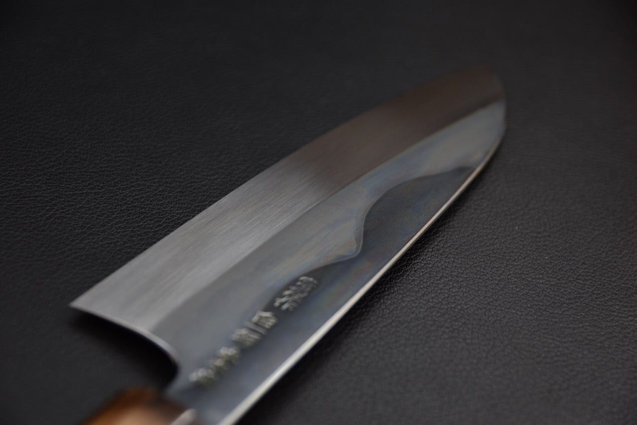 Hitohira Togashi santoku — manche en ébène Makassar, vue latérale