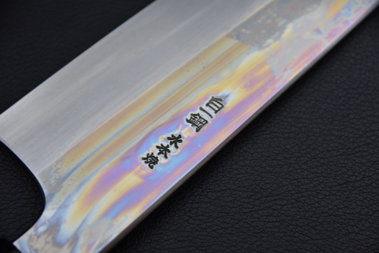 Hitohira Togashi gyuto 240 mm couteau japonais — détail grain du bois kurokaki