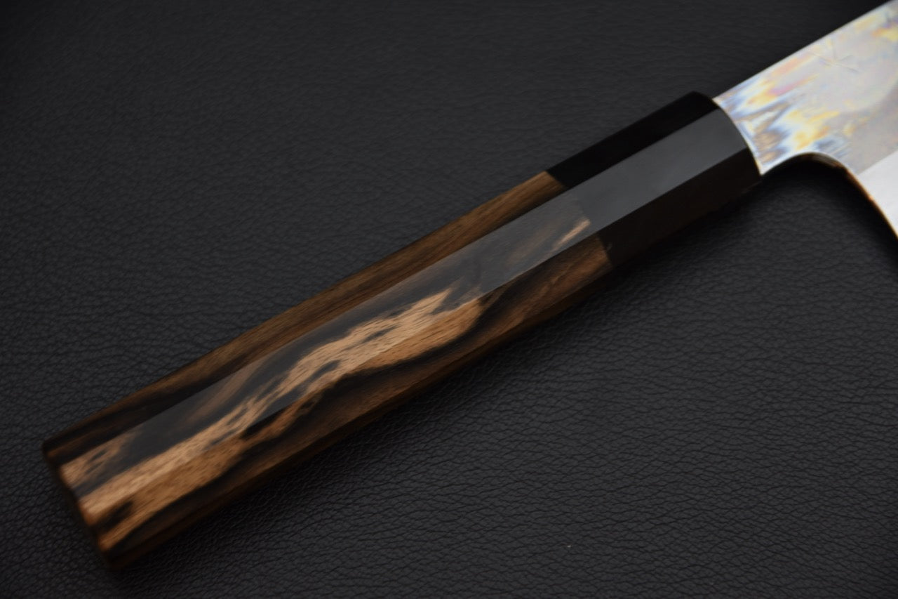 Hitohira Togashi gyuto 240 mm couteau japonais — vue du dos de la lame