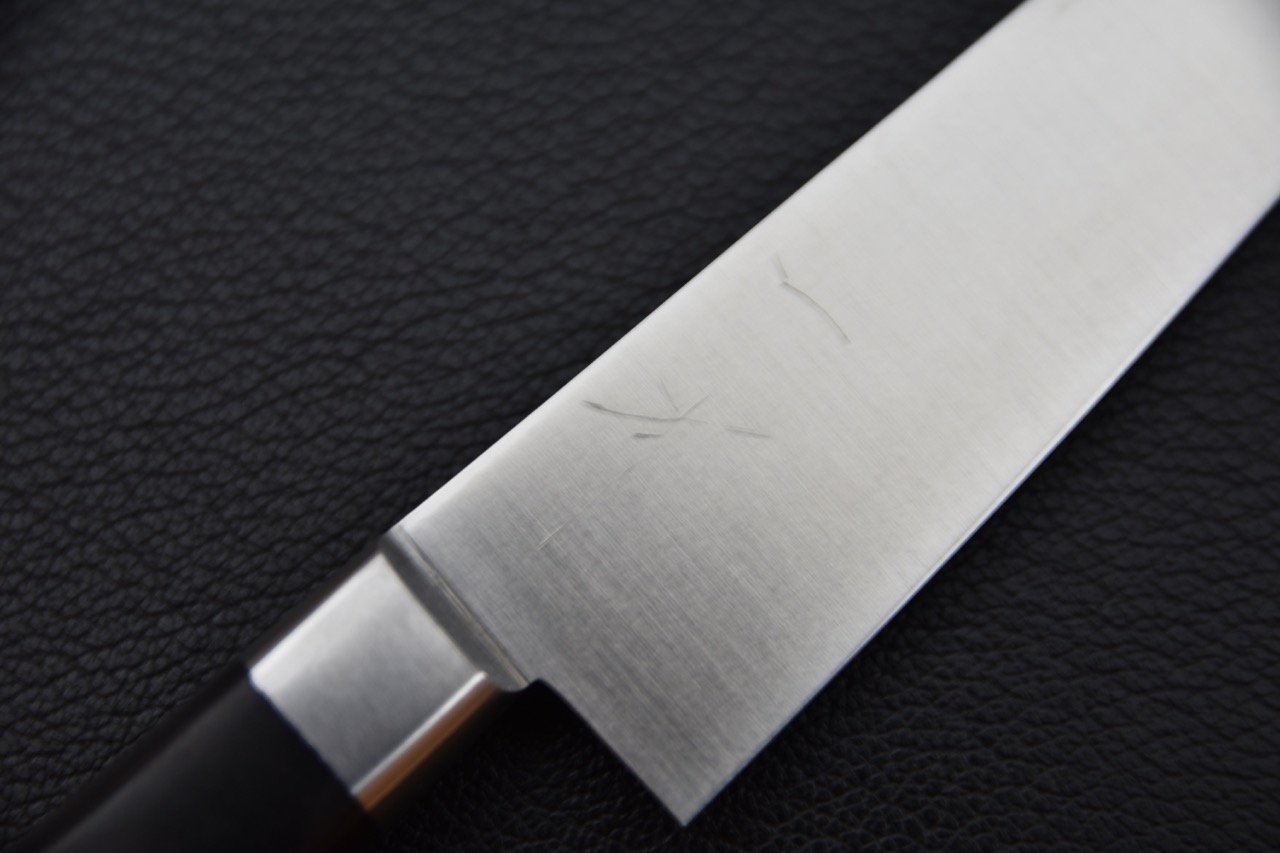 Couteau japonais Petty Hitohira Ashi avec lame en acier inoxydable suédois