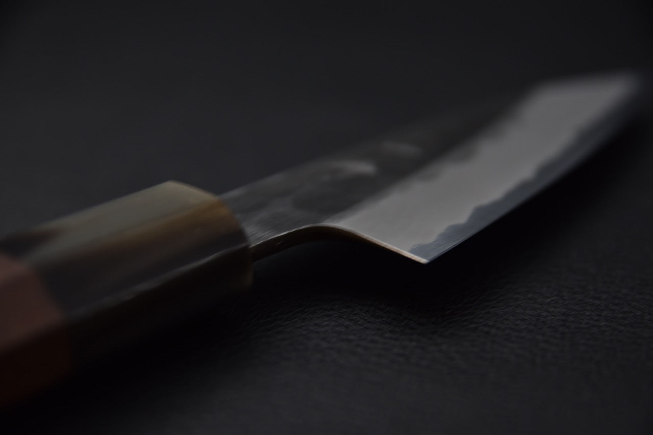 Couteau japonais Paring Hinode avec lame martelée en acier Tsuchime shirogami 2 et manche par Taihei