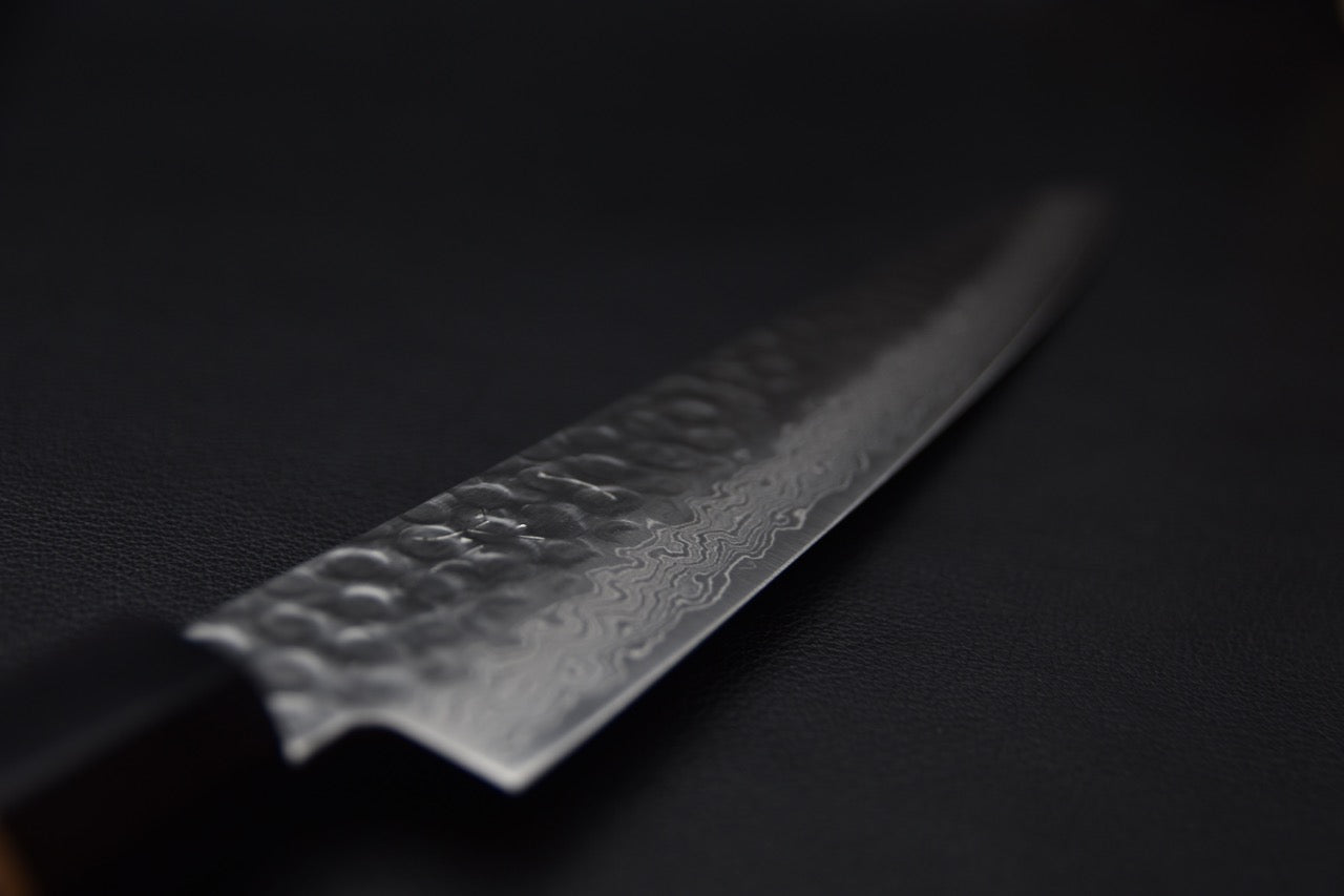 Couteau japonais Sujihiki 240 mm avec lame en acier inxoydable, vue rapproché kanji
