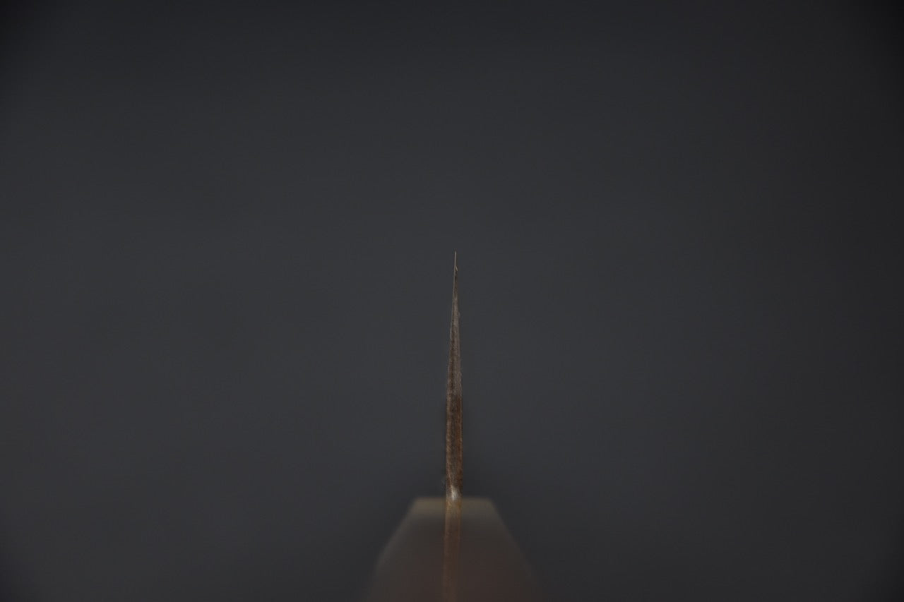 Couteau Gyuto 240mm Hinode par Hitohira avec lame fine vue du talon