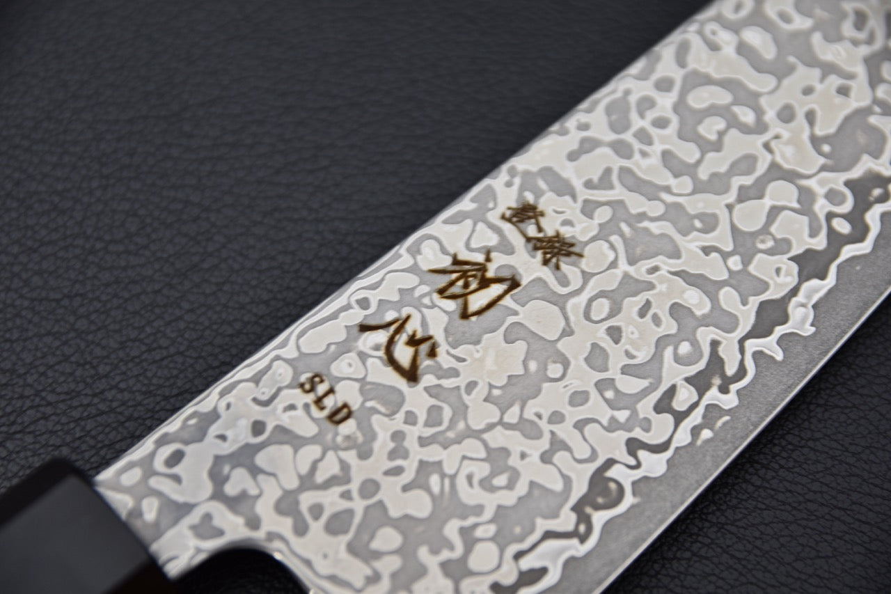 Hatsukokoro Hikari SLD Damascus Kurozome Santoku Teck