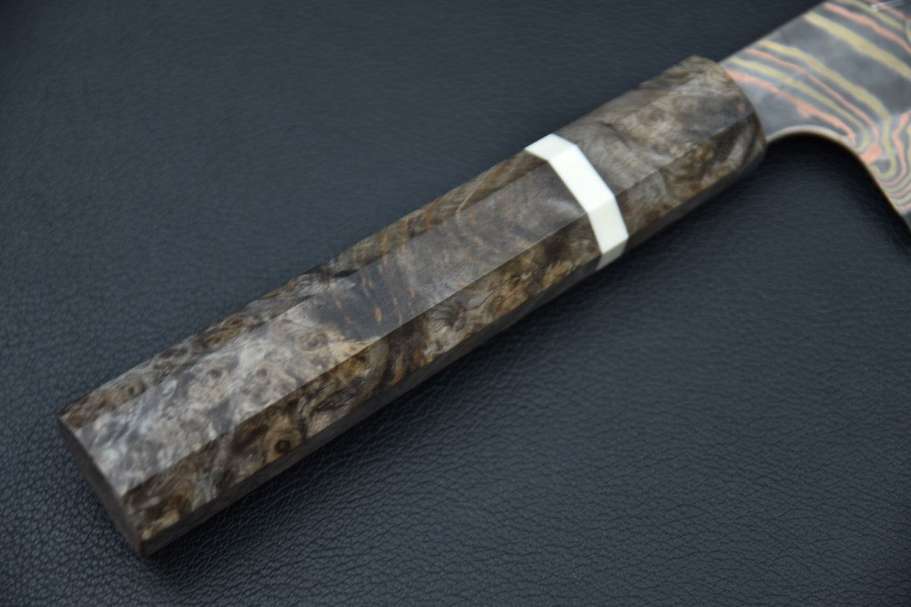 Motif damassé multicolore sur couteau japonais Gyuto 240mm Aogami #2 — Stay Sharp Montréal.