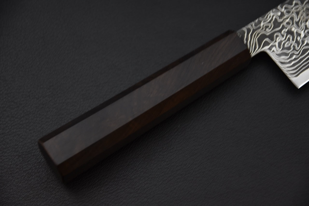 Couteau japonais bunka 180mm avec manche en ébène, détail du bois et de la jonction — Stay Sharp Montréal.