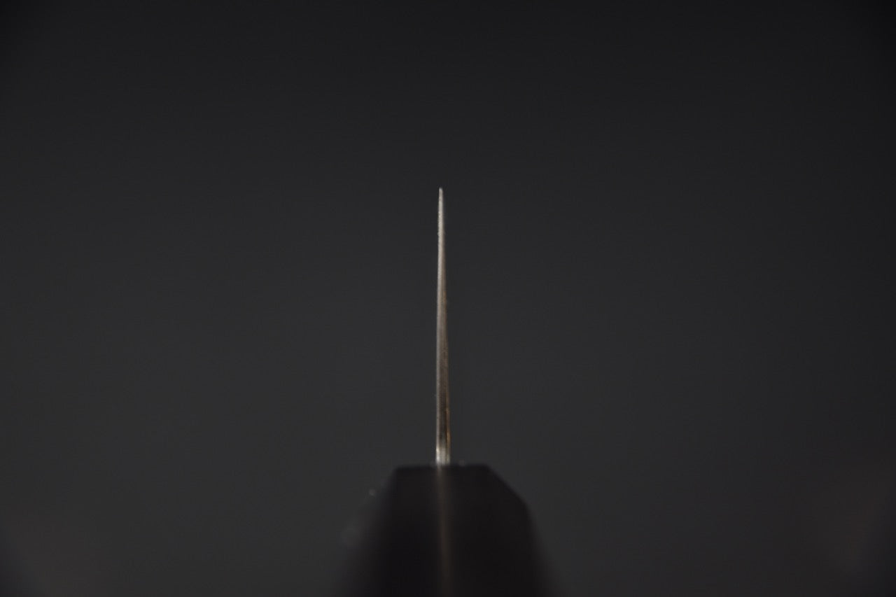 Couteau japonais Santoku 180mm SG2 damas kurozome – détail du talon et de la jonction lame-manche