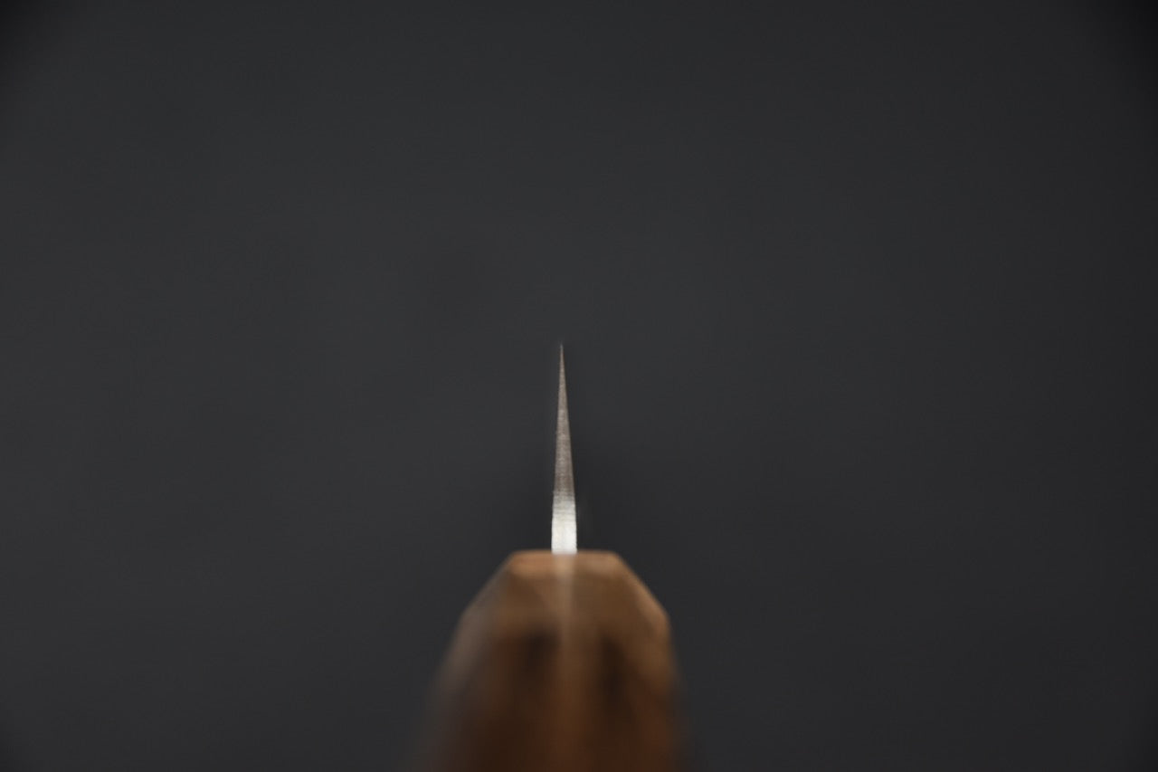 Logo Hitohira sur la lame du couteau japonais SG2 Tsuchime Petty 140mm, détail de la gravure — Stay Sharp Montréal.