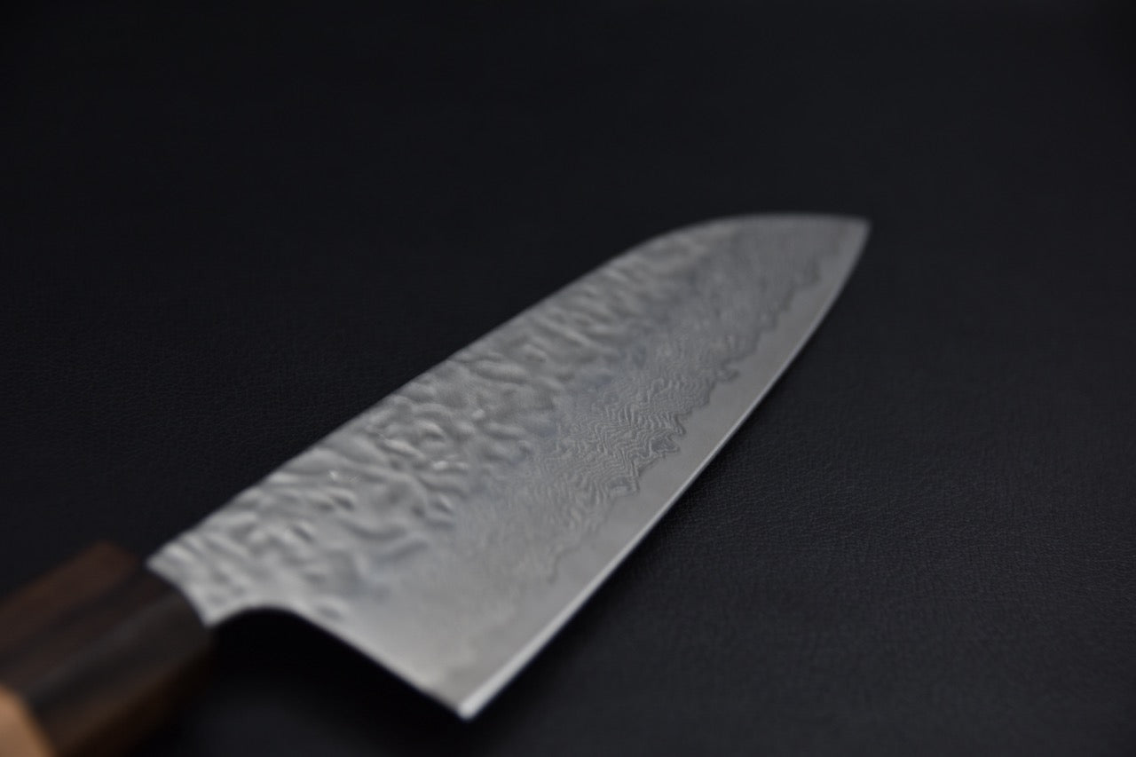 Hitohira Futana Stainless Tsuchime Damascus Santoku Cerisier