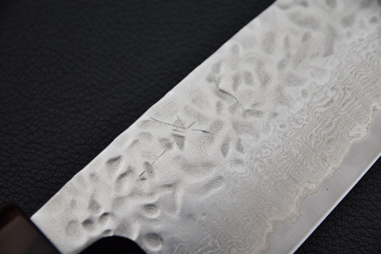 Hitohira Futana Stainless Tsuchime Damascus Santoku Cerisier