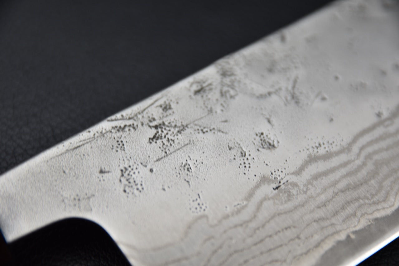 Nakiri japonais traditionnel 165mm, acier suédois inoxydable, construction damas, manche en noyer