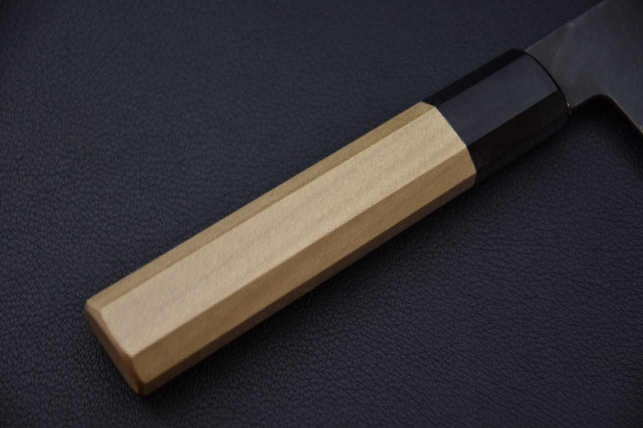 Manche octogonal en bois de magnolia et virole en corne du couteau japonais Hitohira Hizen Nakiri — Stay Sharp Montréal.