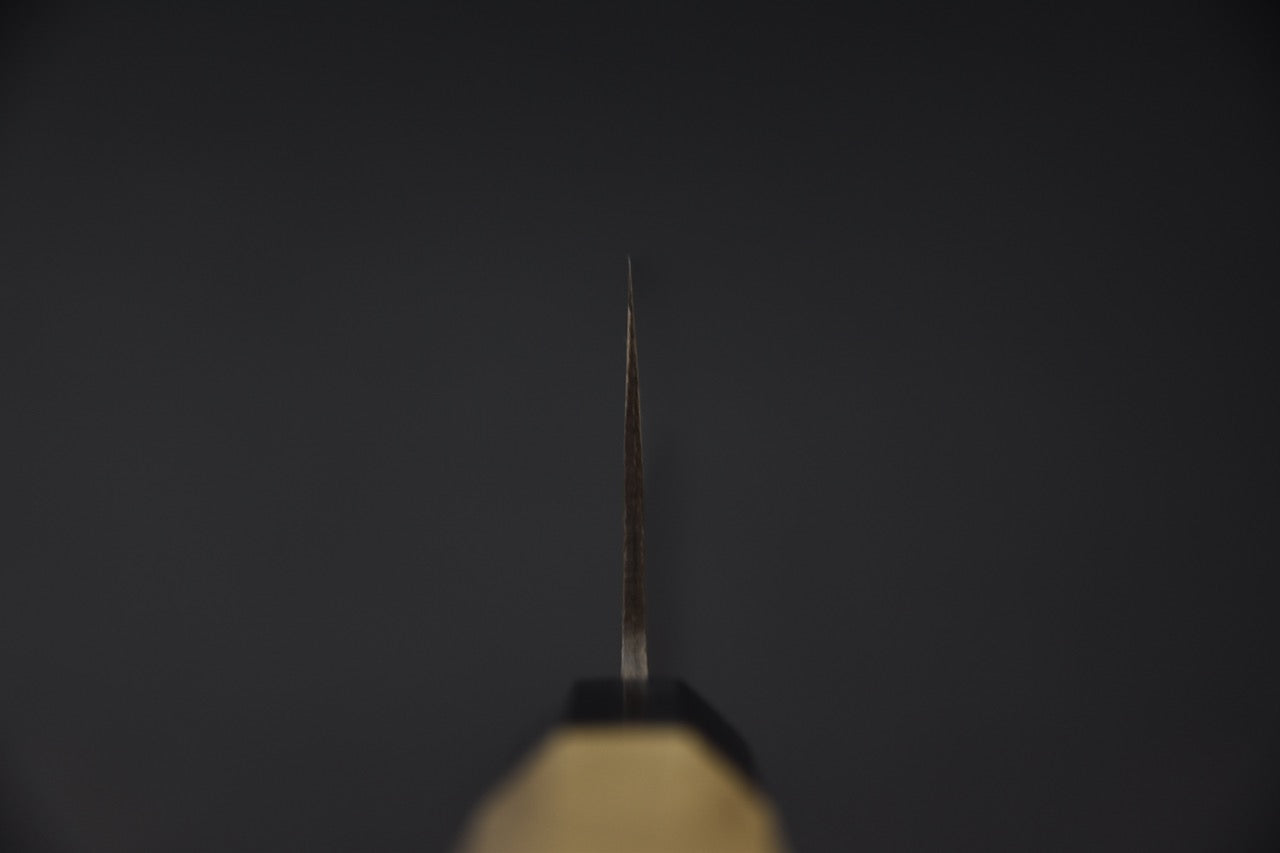 Vue du dos de la lame fine du couteau japonais Hitohira Hizen Aogami #1 Kurouchi Nakiri 165 mm — Stay Sharp Montréal.