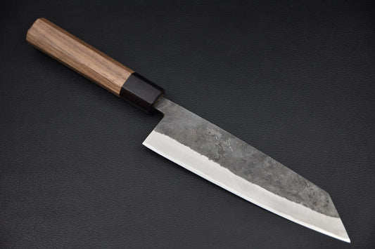 Couteau japonais Bunka 180 mm Hitohira Harima Blue #2 kurouchi, vue complète sur fond noir