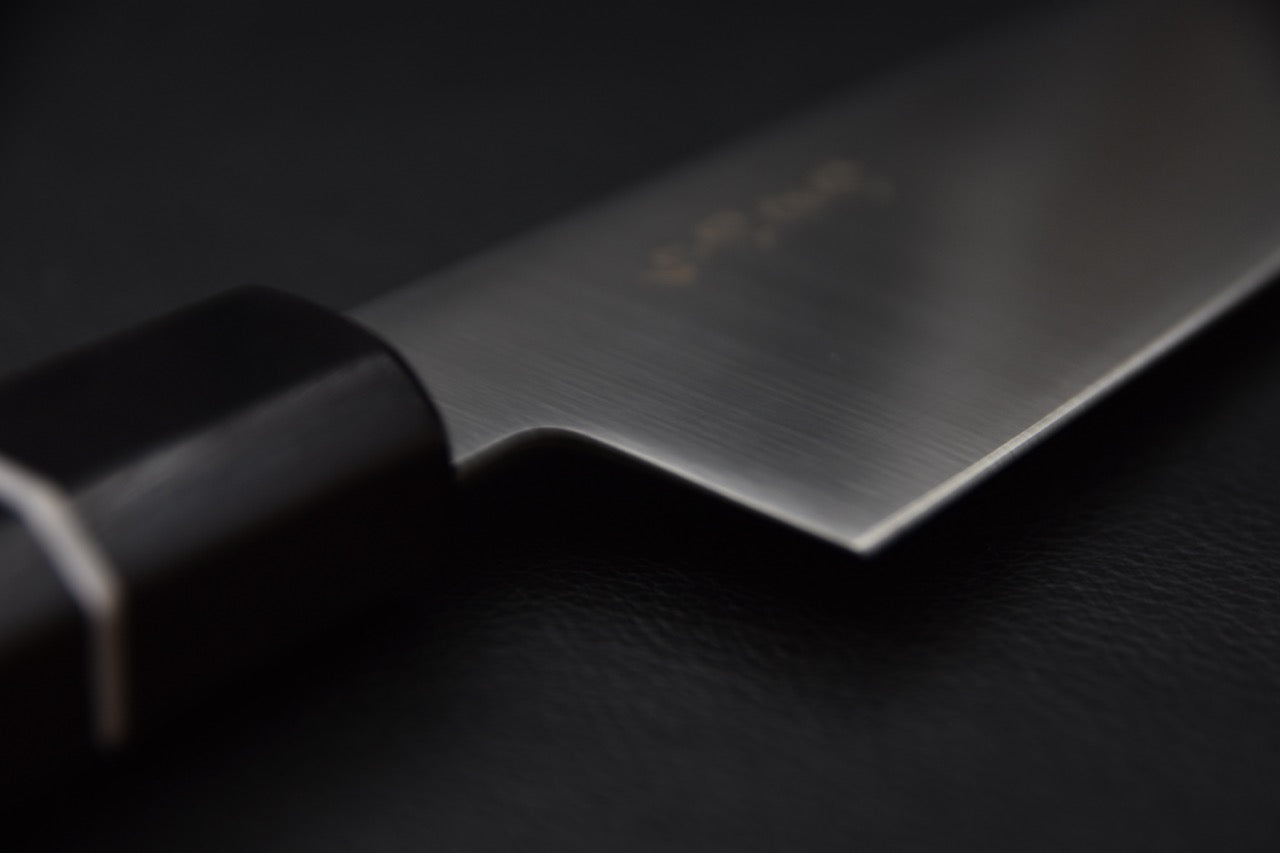 Hitohira Hiragana WS Santoku 185mm Pakka