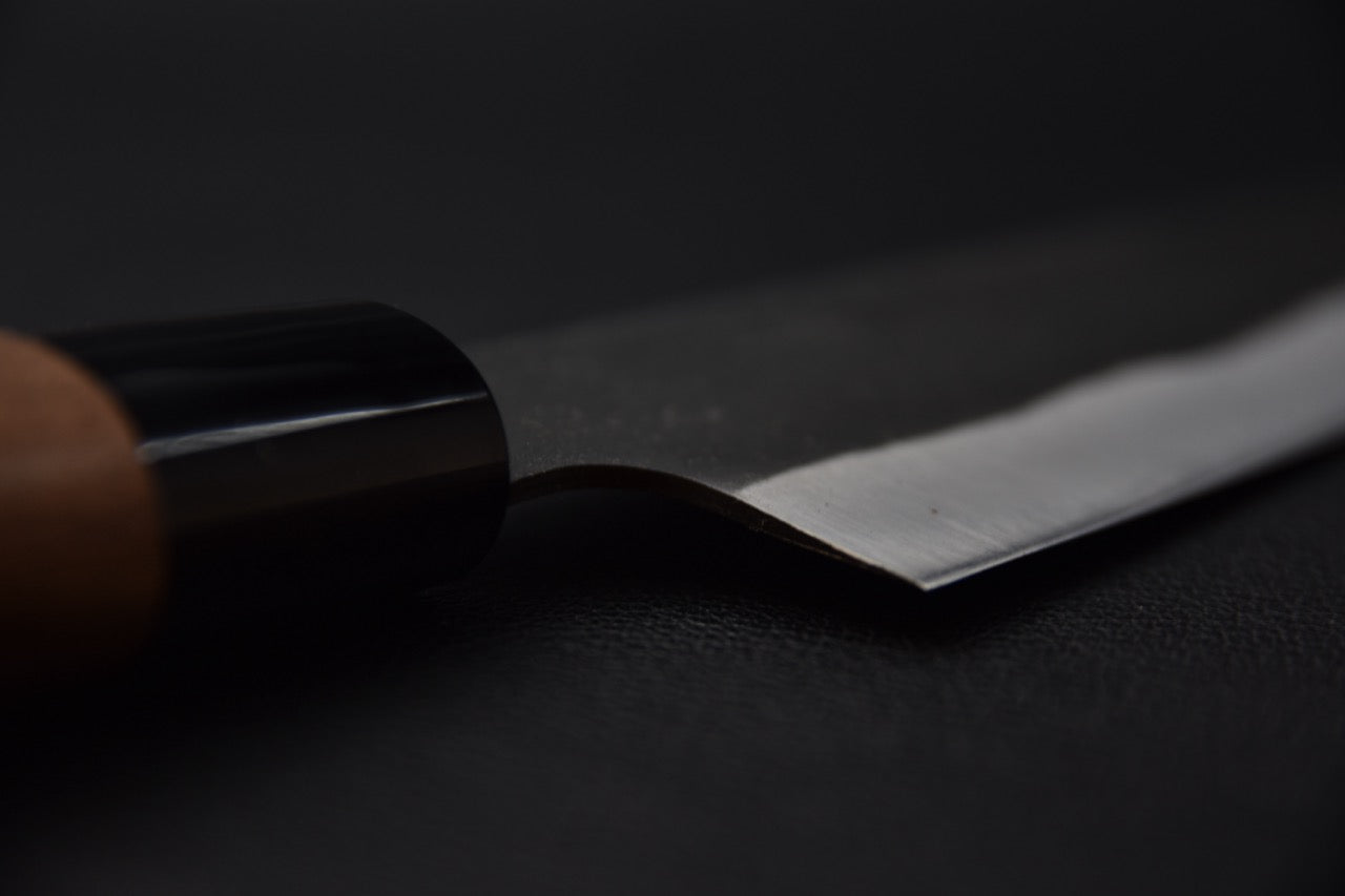 Couteau japonais Hitohira Hizen Kurouchi White #2 Santoku finition kurouchi forge noire et zone polie