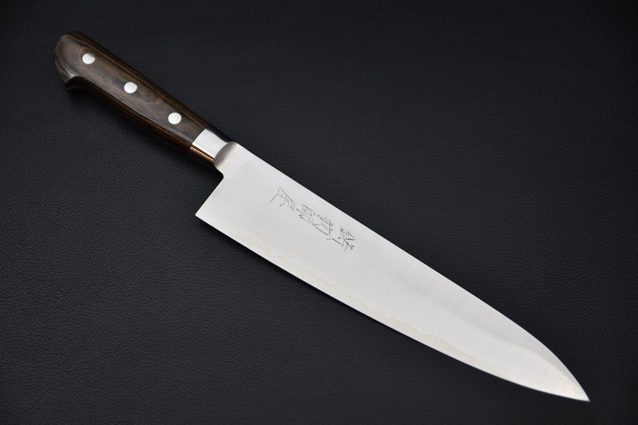 Couteau japonais gyuto 210 mm lame SG2 montée sur manche pakka brun élégant