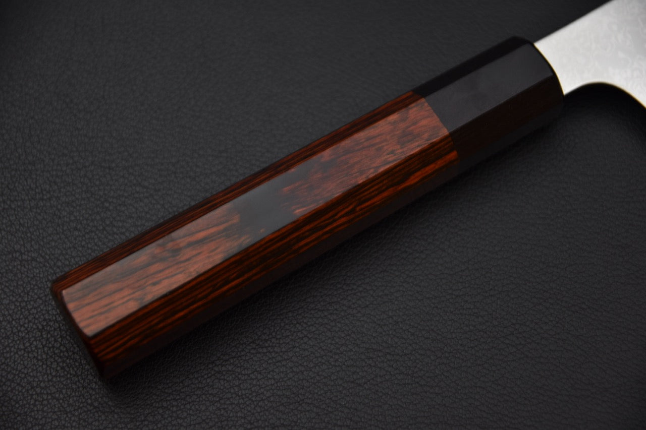 Manche en bois pakka du couteau japonais Hitohira Imojiya TH Damascus Kiritsuke Gyuto 210mm, finition brillante.