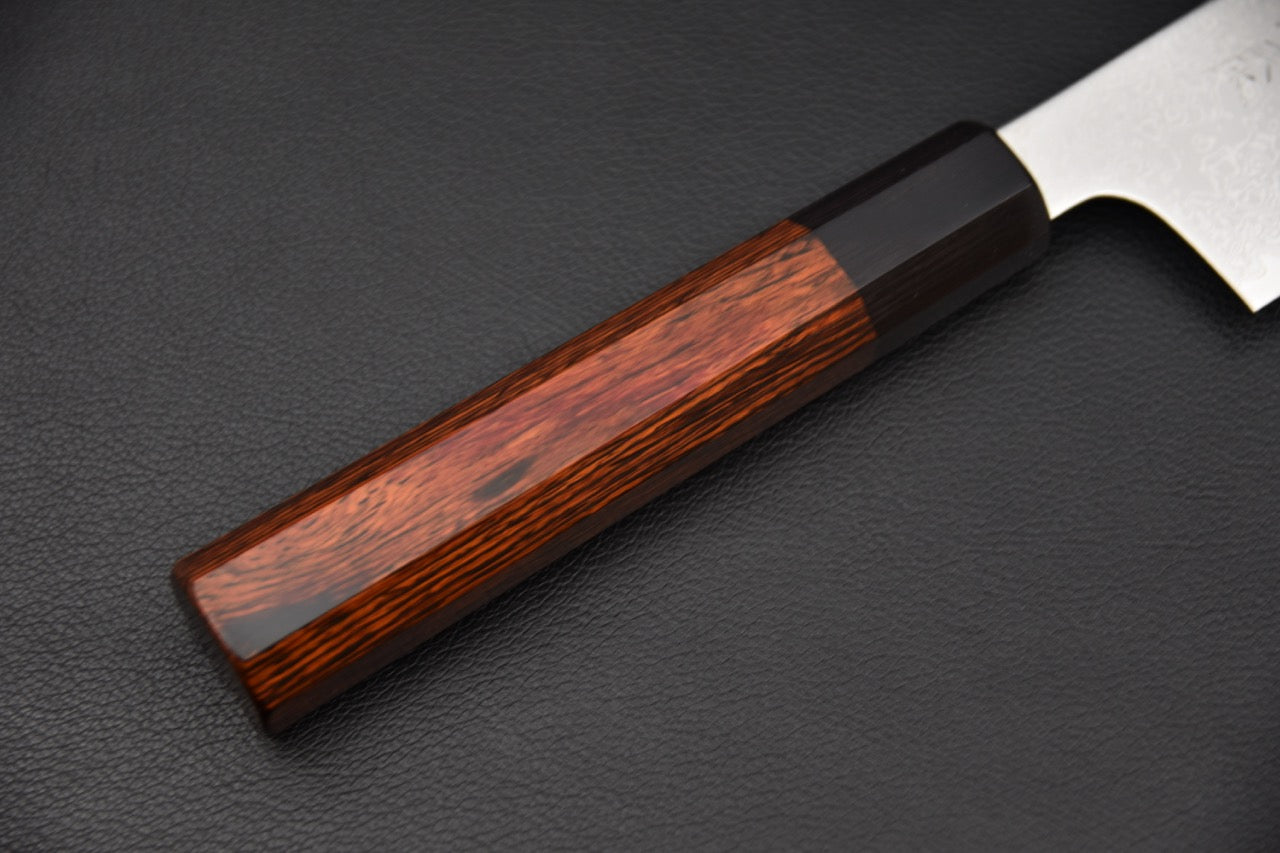 Manche octogonal en pakka bois rouge du couteau japonais
