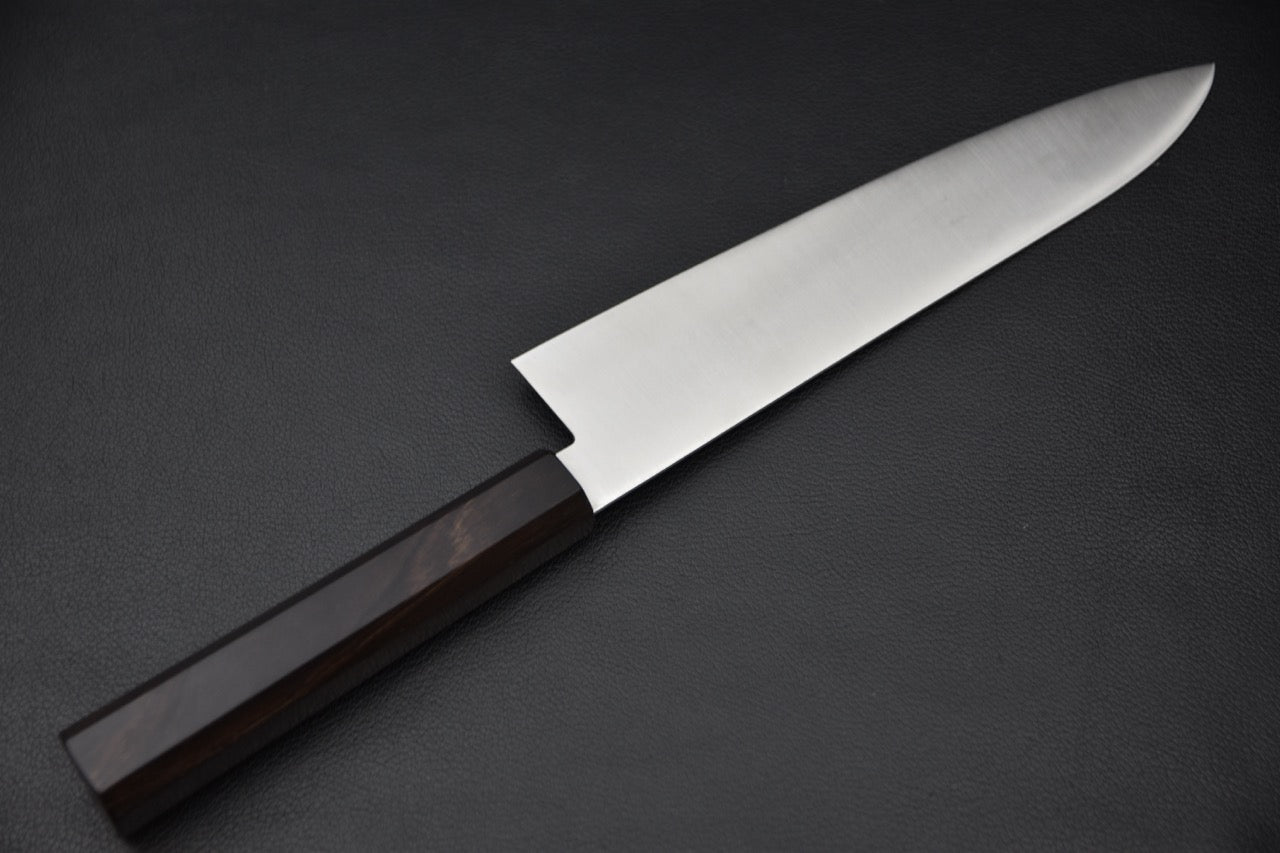 Couteau japonais gyuto 210mm manche octogonal en ébène — vue latérale