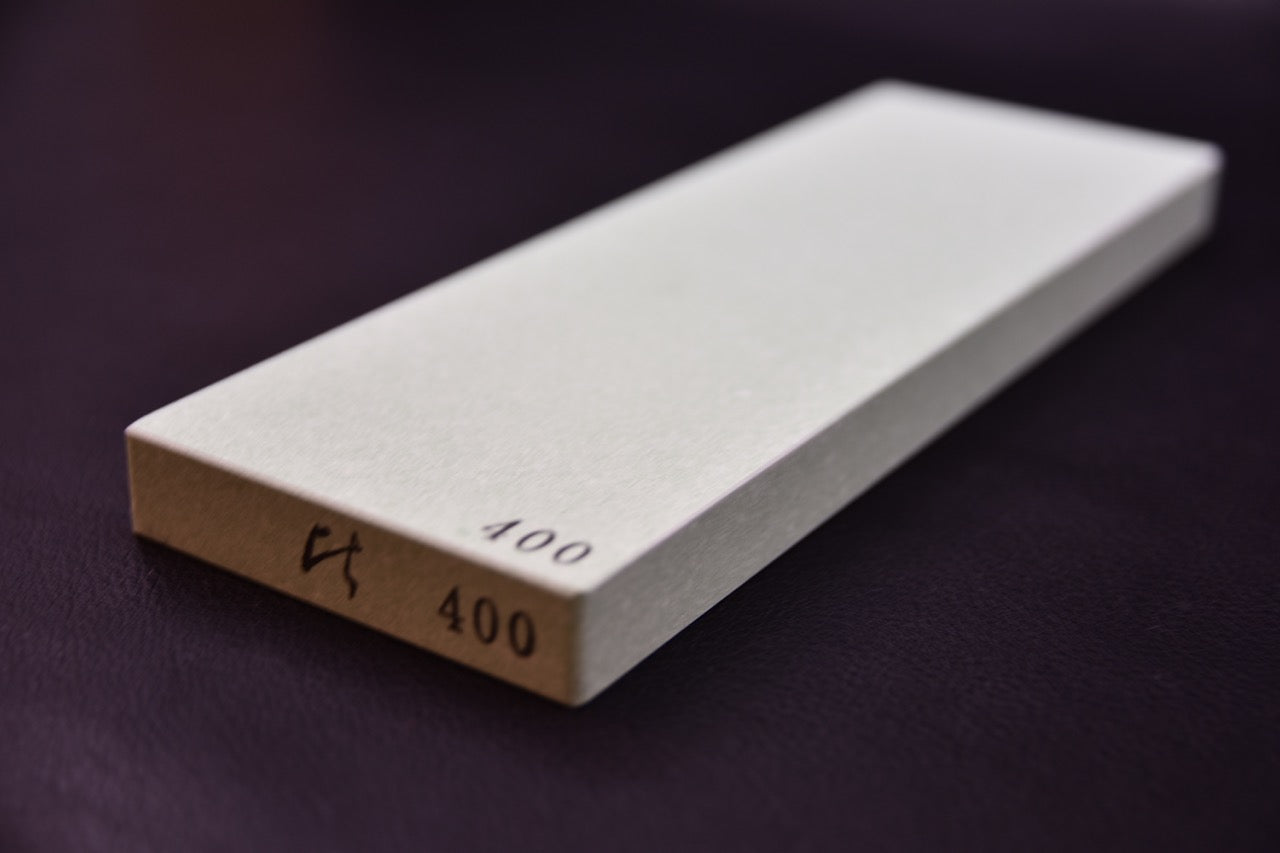 Vue en angle de la pierre Hitohira MG #400