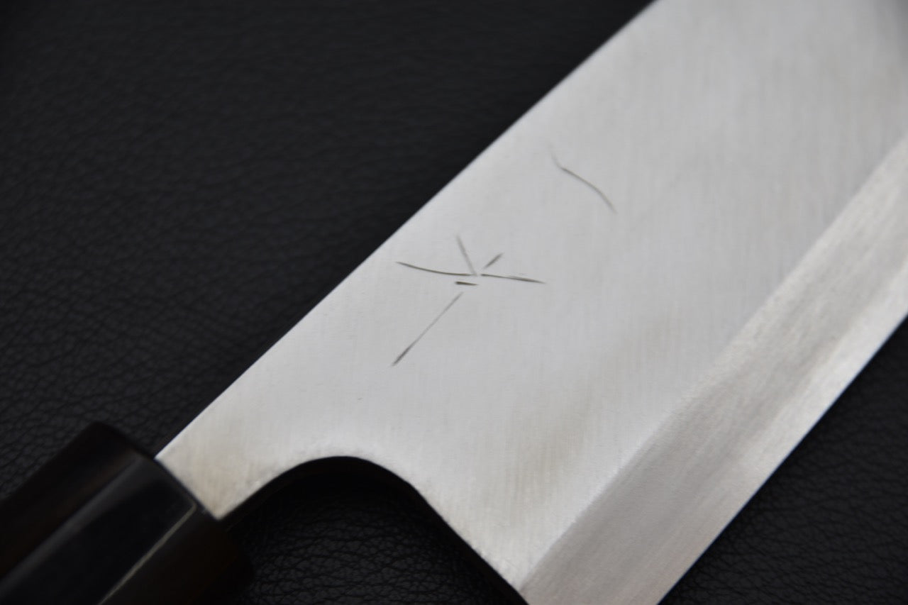 Gravure artisanale sur la lame Deba 165mm Silver #3