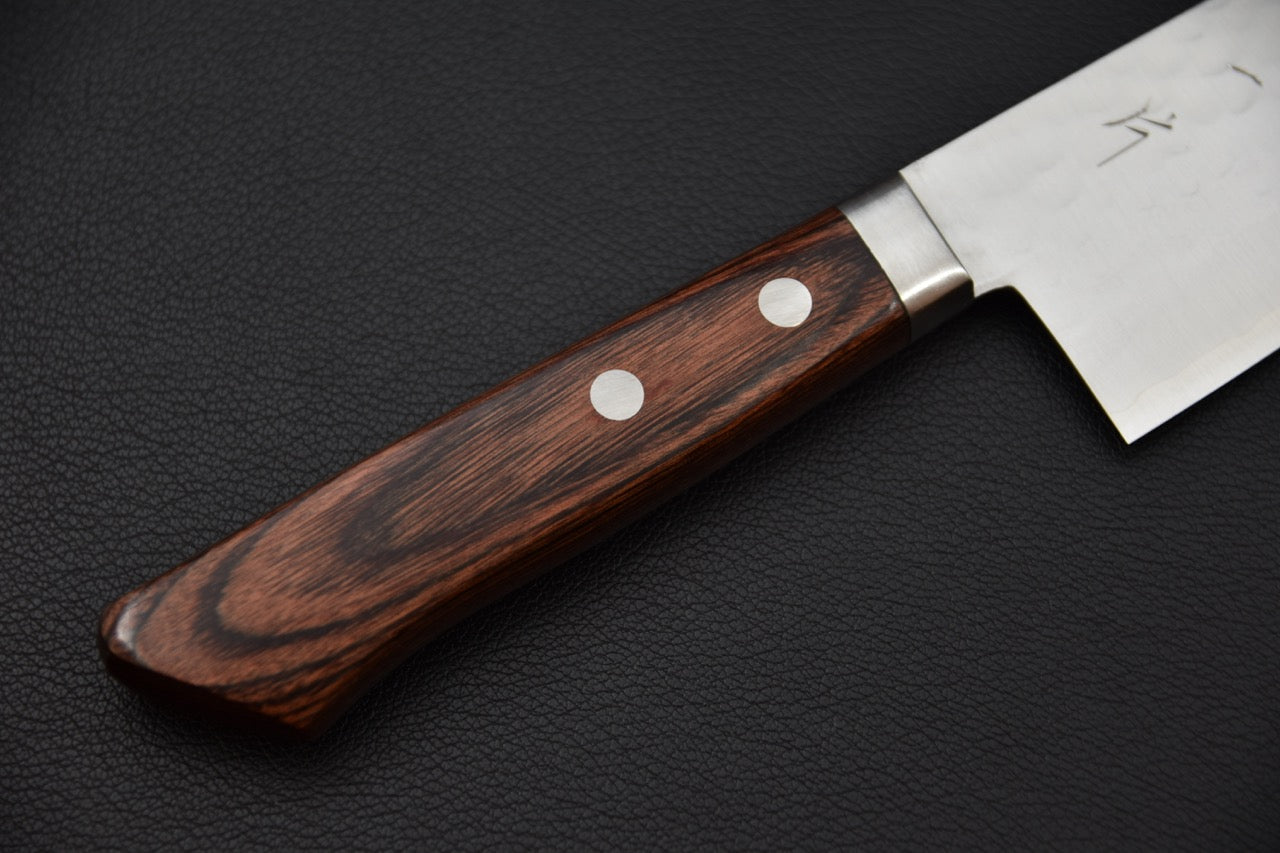 Tranchant vu de face du couteau japonais gyuto Hitohira NM 180mm