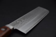 couteau japonais nakiri acier VG‑1 biseau droit et surface tsuchime
