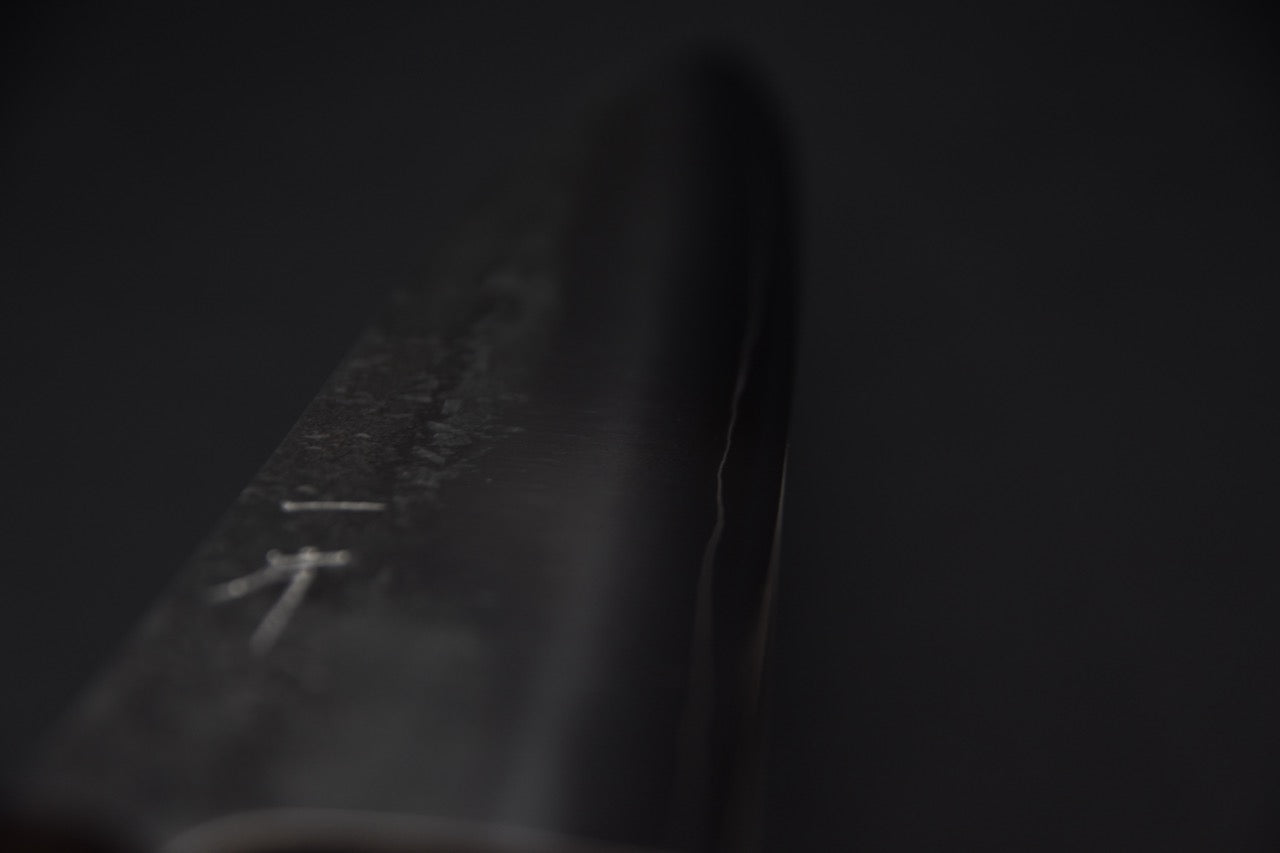 Profil du fil et de l’émouture d’un couteau japonais gyuto 240mm Hitohira Nihei SLD.