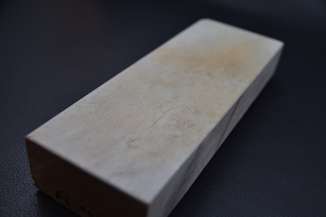 Hitohira Picked Mizukihara Uchigumori Natural Stone (No.0025)