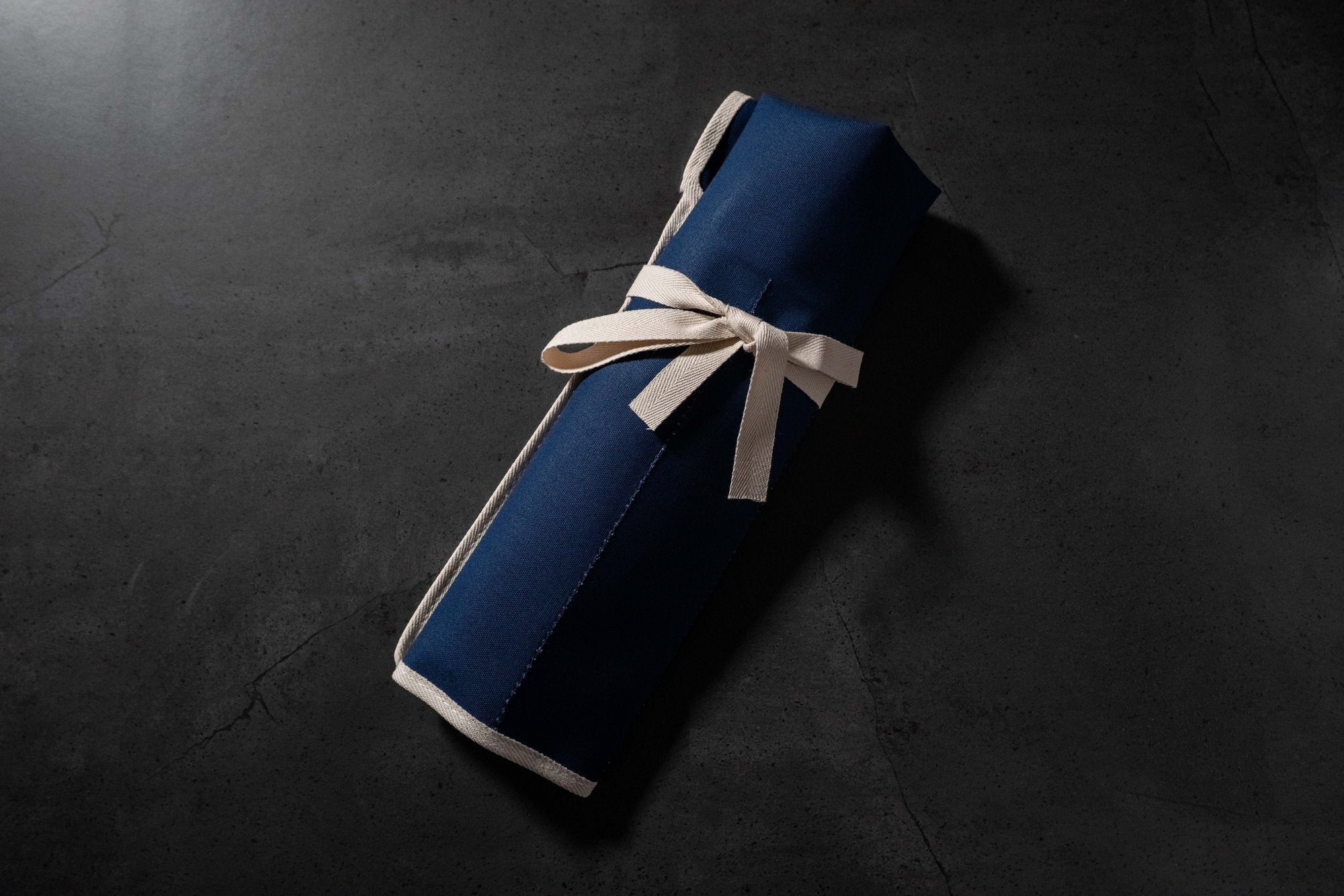 Hitohira 4 Pockets Roll