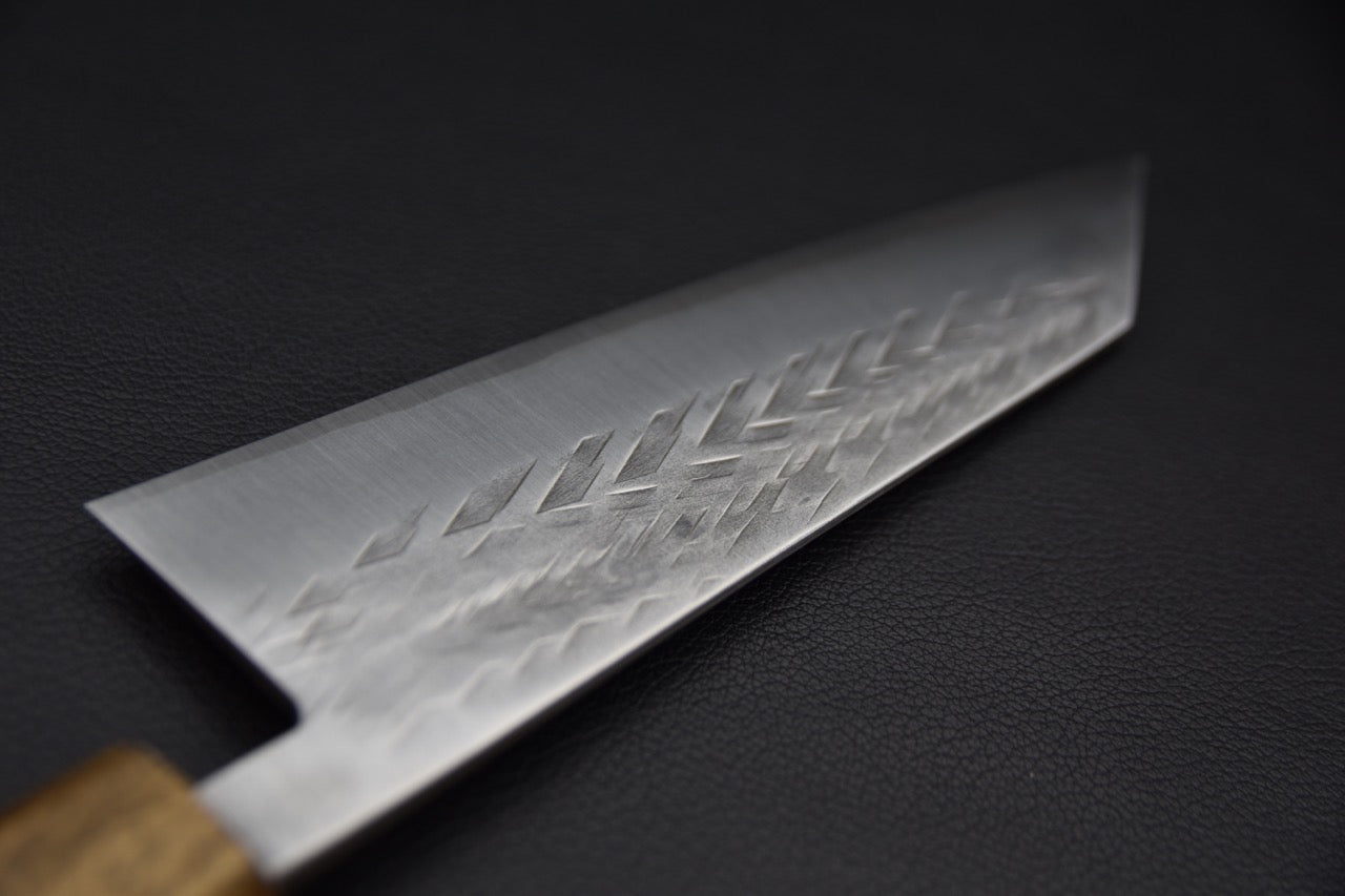Hitohira TD SLD Tsuchime Bunka 170mm Chêne Laqué