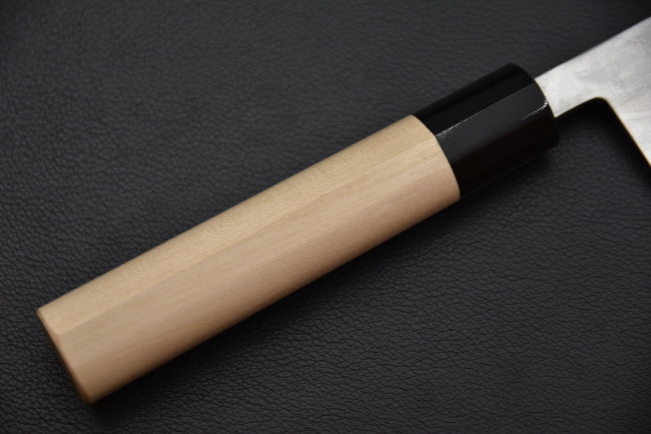 Manche en bois de magnolia et corne noire – couteau Hitohira Gyuto

