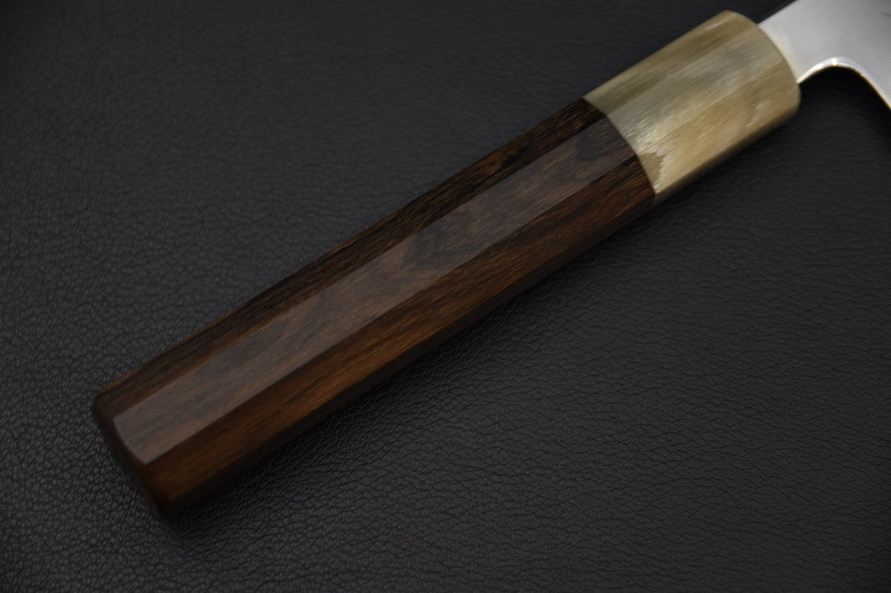 Vue du talon et du montage wa du couteau japonais gyuto 240mm — Stay Sharp Montréal