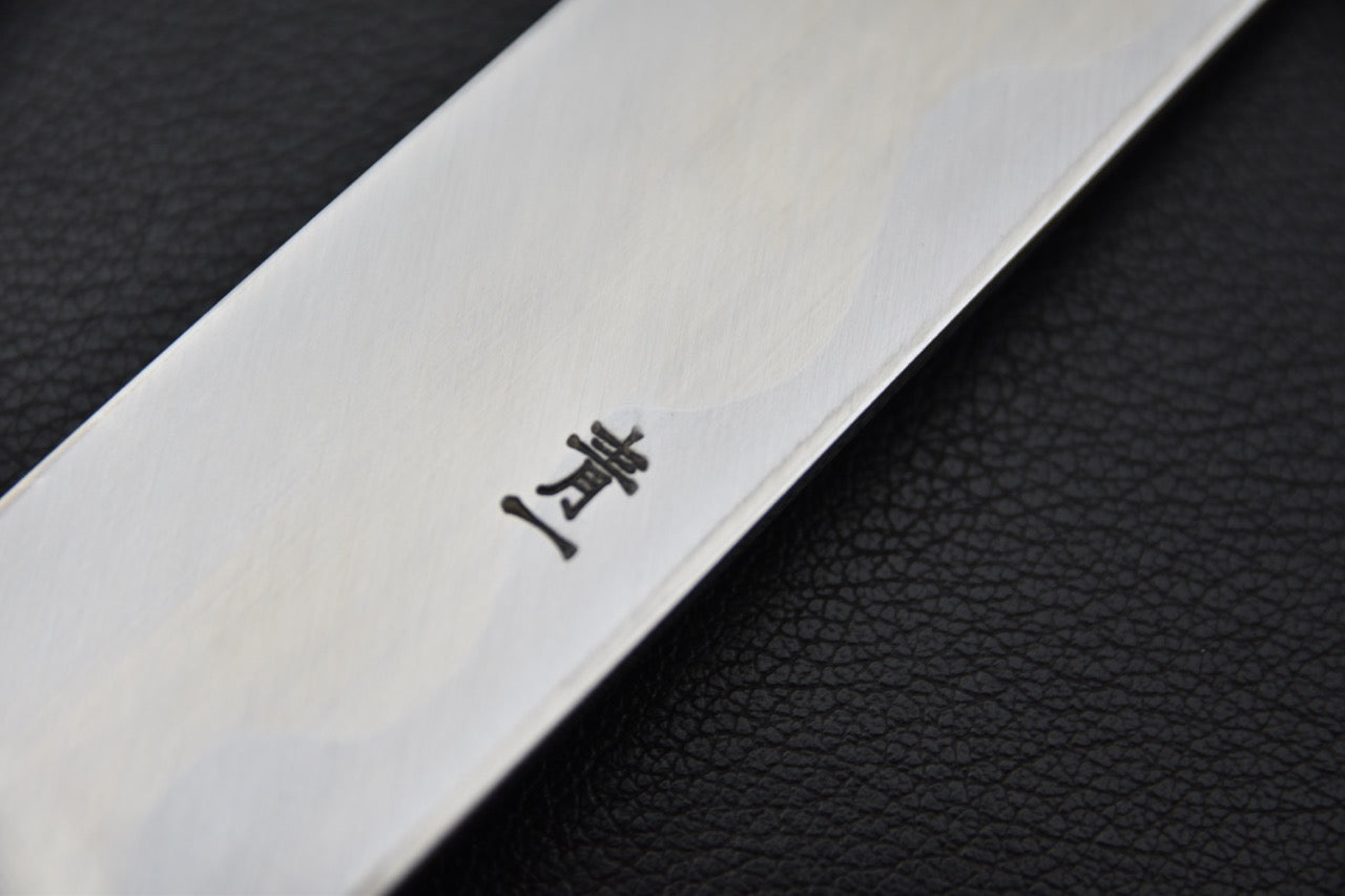 couteau japonais yanagiba découpe sashimi précision lame fine ébène

