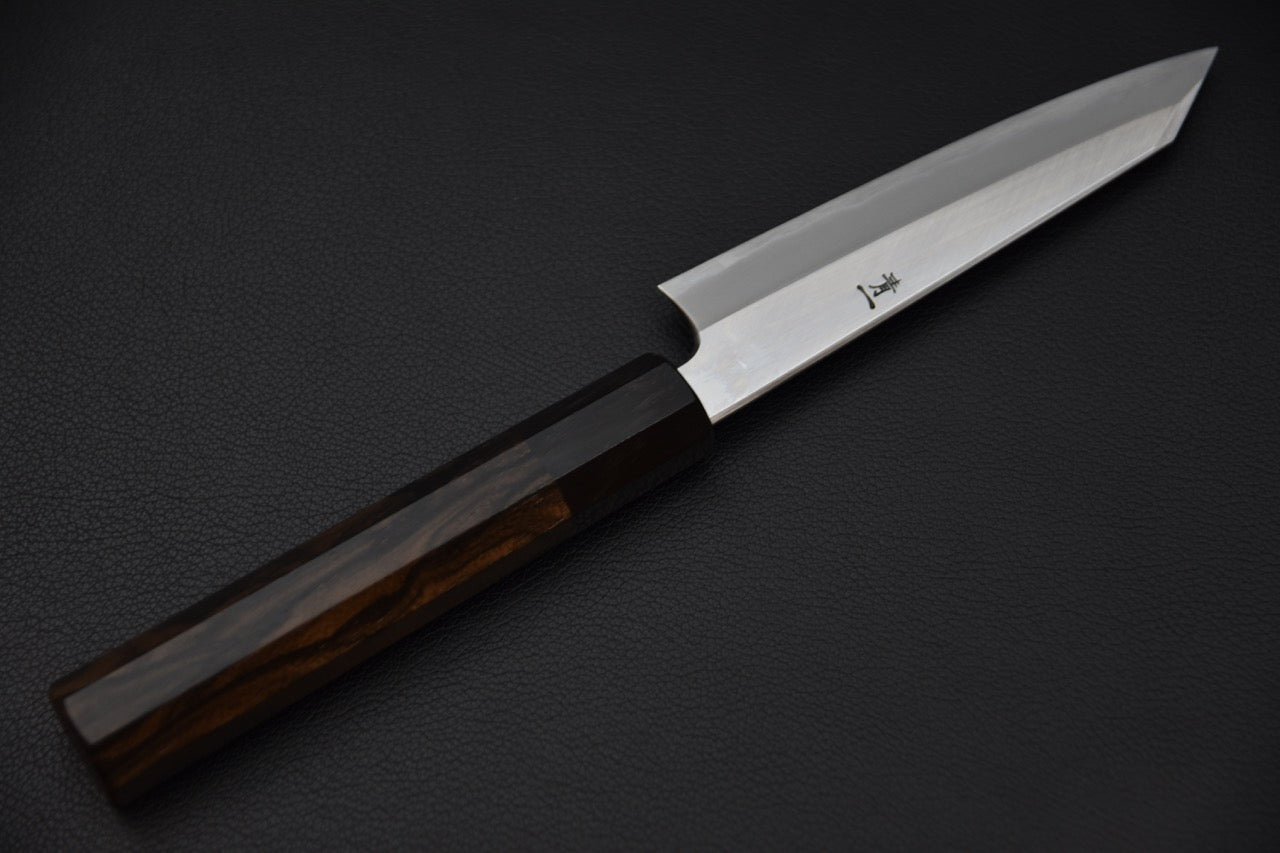 couteau japonais pointe affûtée profil kiritsuke par Kyuzo et Tanaka

