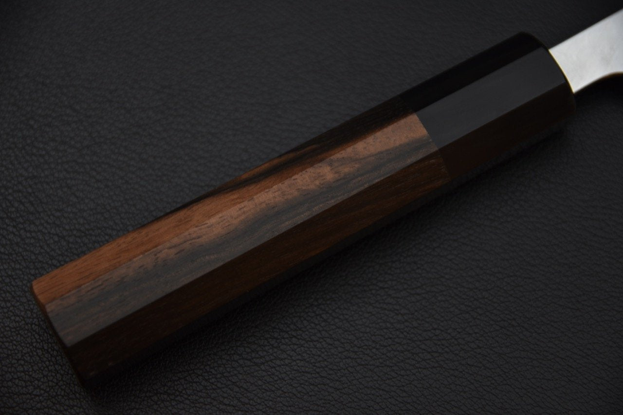 Manche en ébène de macassar fabriqué par Taihei du couteau japonais Nakiri