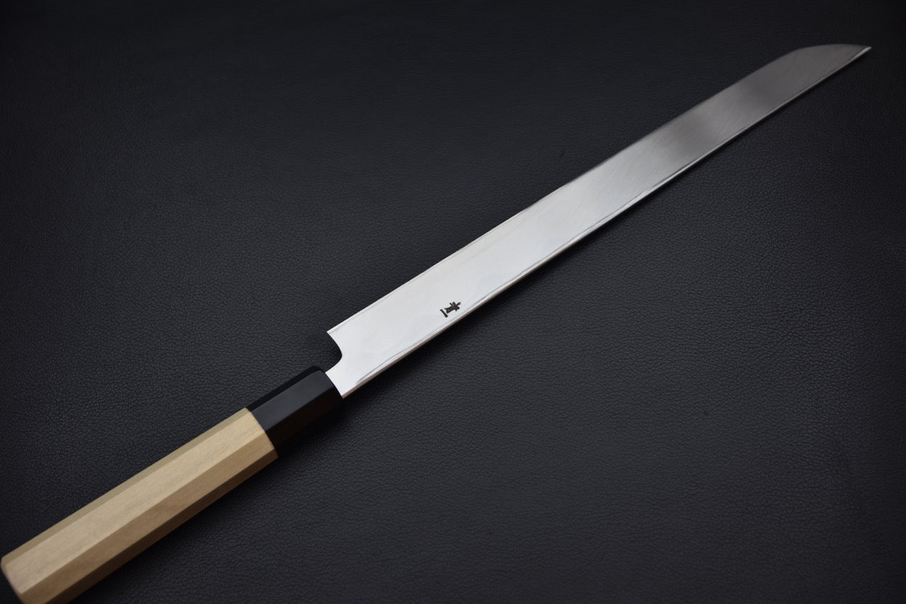 Vue du dos du Sakimaru Hitohira Tanaka Mosuke, profil rectiligne