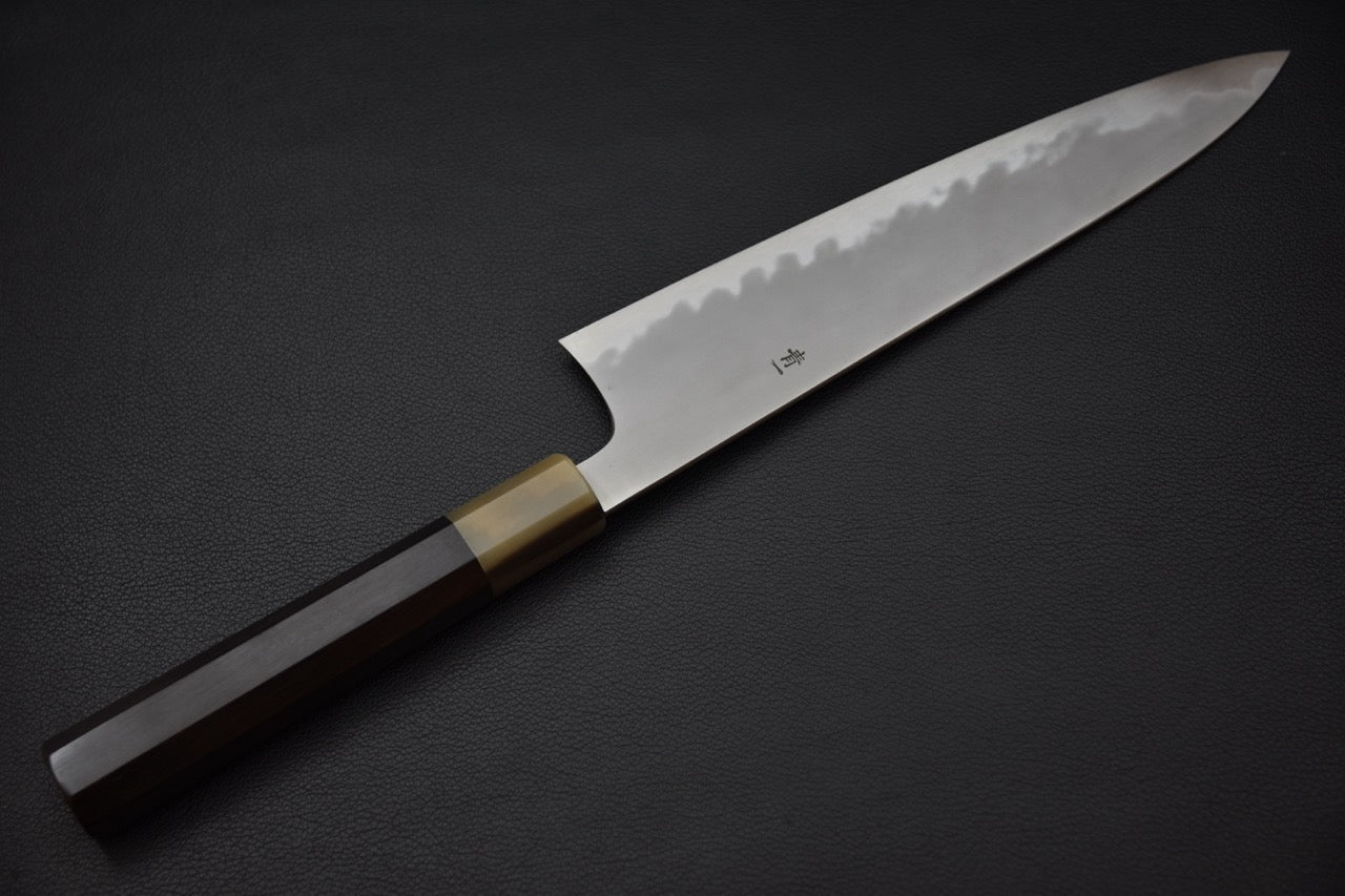 Couteau japonais gyuto Hitohira Tanaka Yohei Aogami #1 vu de l’autre côté de la lame.