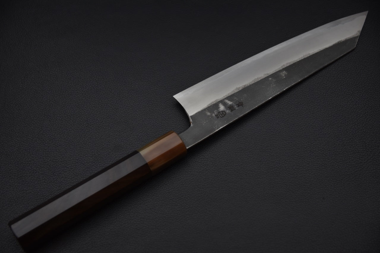 Vue opposée du couteau montrant la gravure Hitohira.