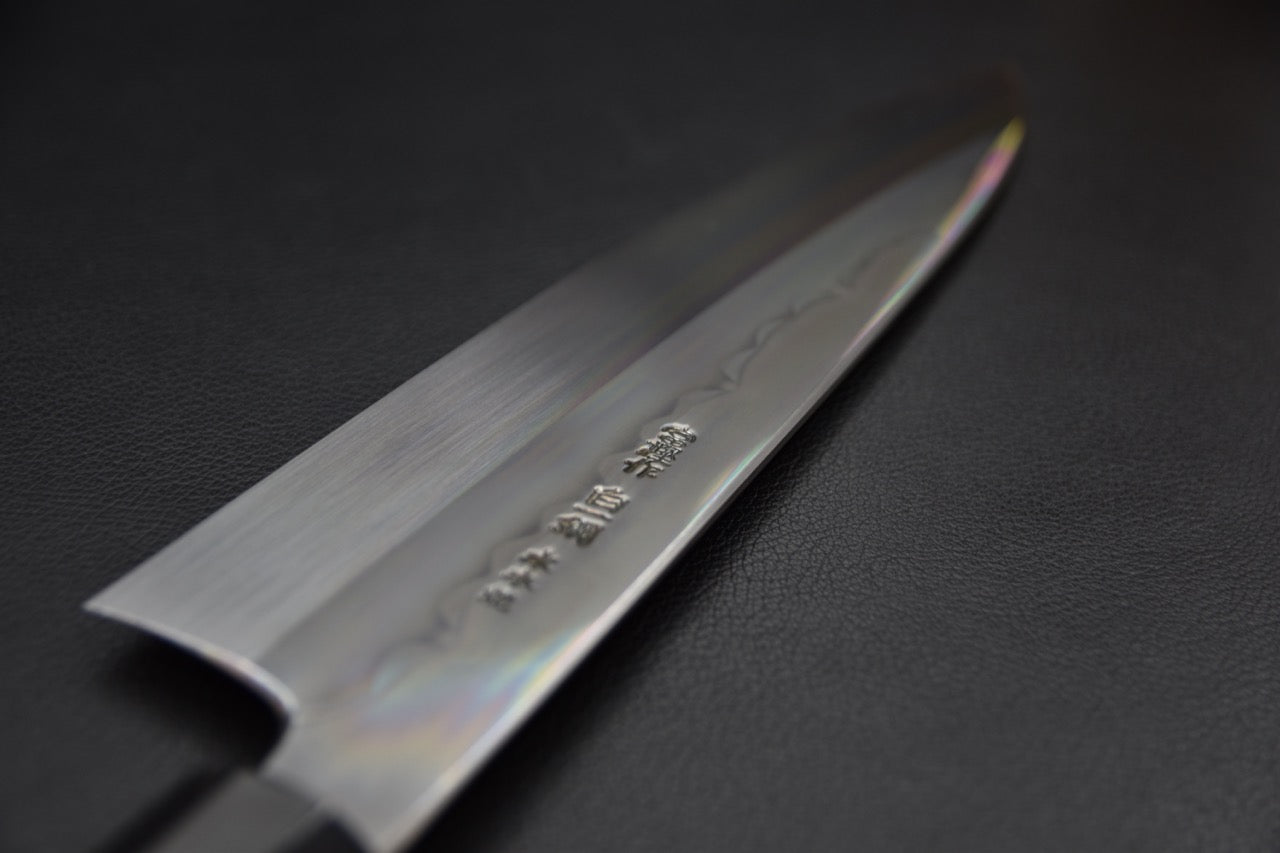 Vue inversée complète du Gyuto 240mm Togashi, côté gravure kanji