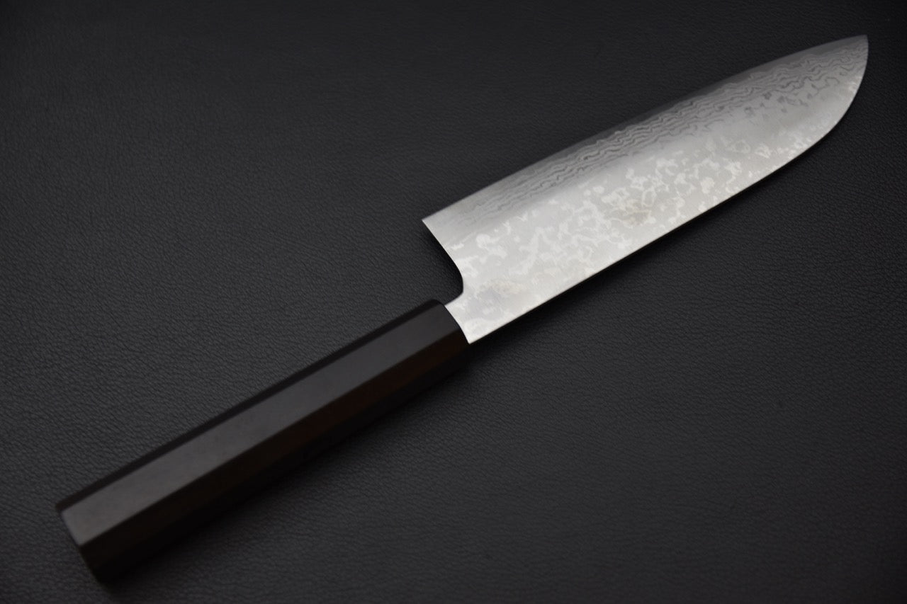Profil du couteau japonais santoku 165 mm, lame damassée et manche ébène