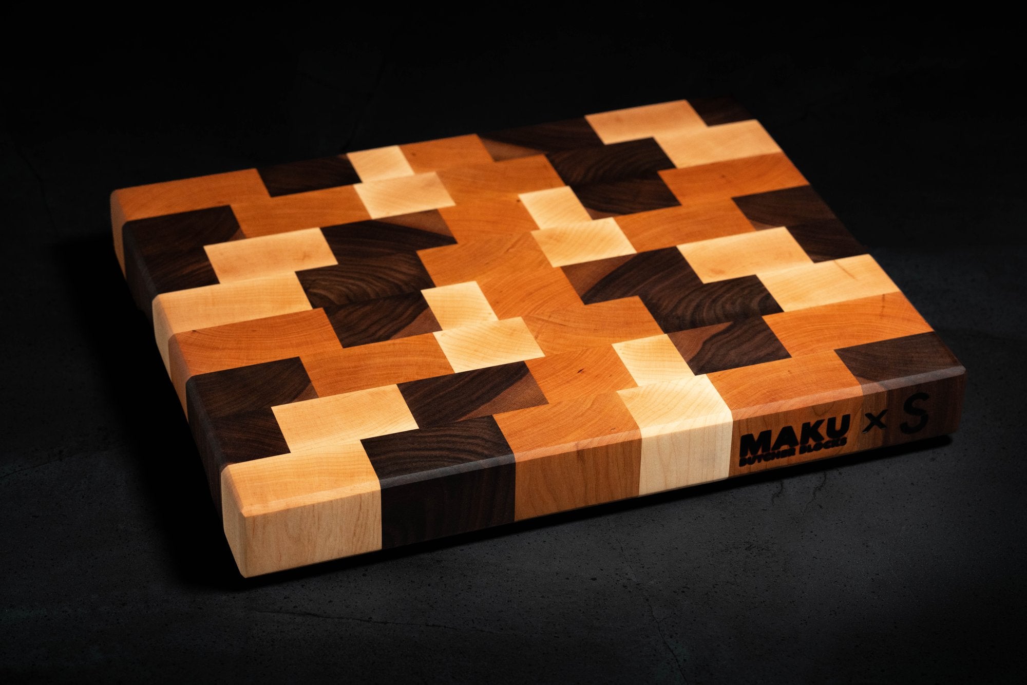 Maku Planche à Découper en Bois Mixe