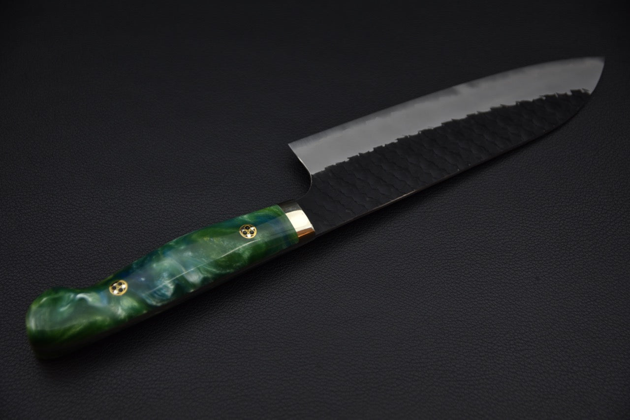 Nigara Hamono SG2 Kurouchi Tsuchime Santoku 170mm Émeraude