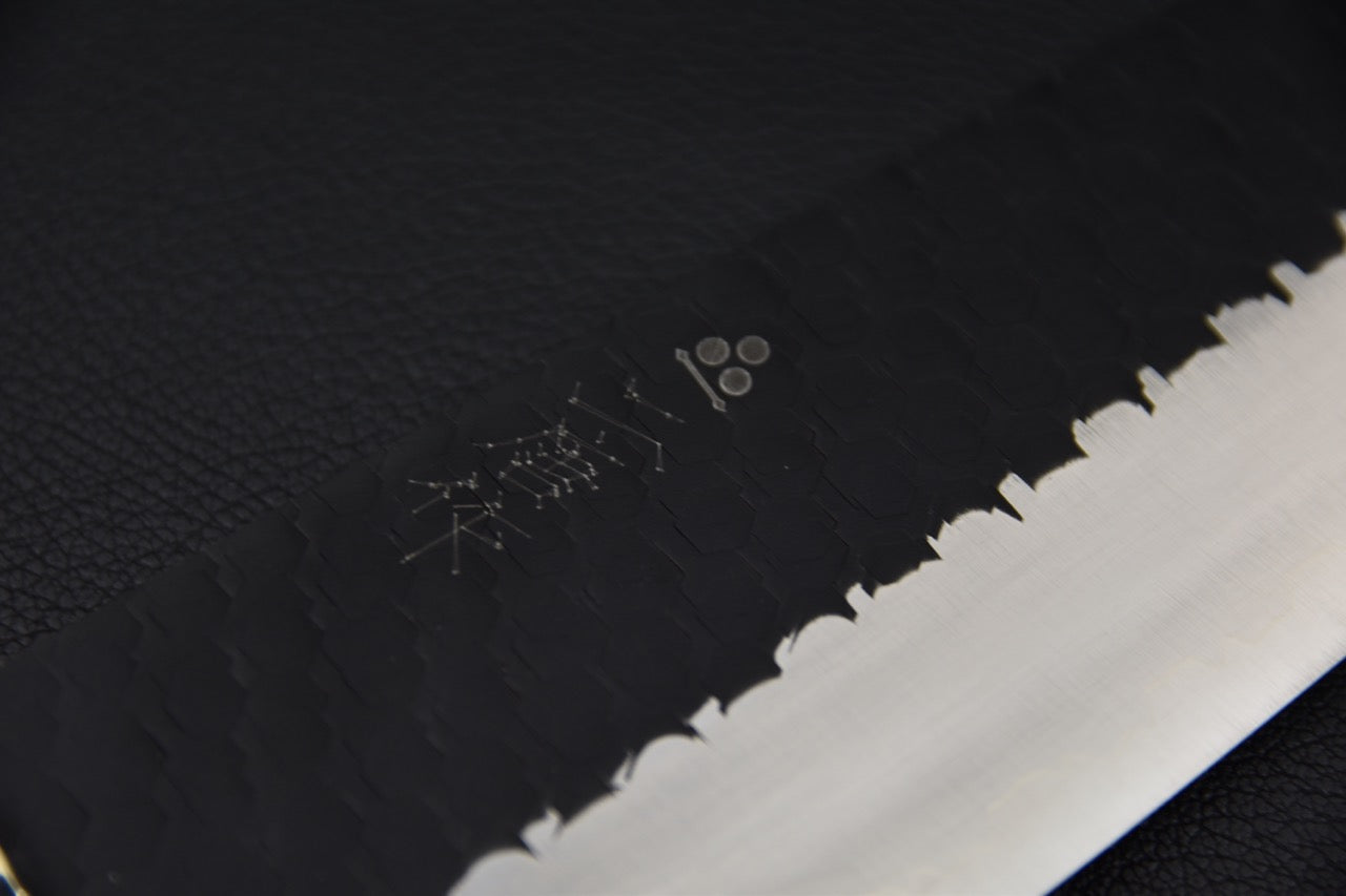 Nigara Hamono SG2 Tsuchime Kurouchi Santoku Karin