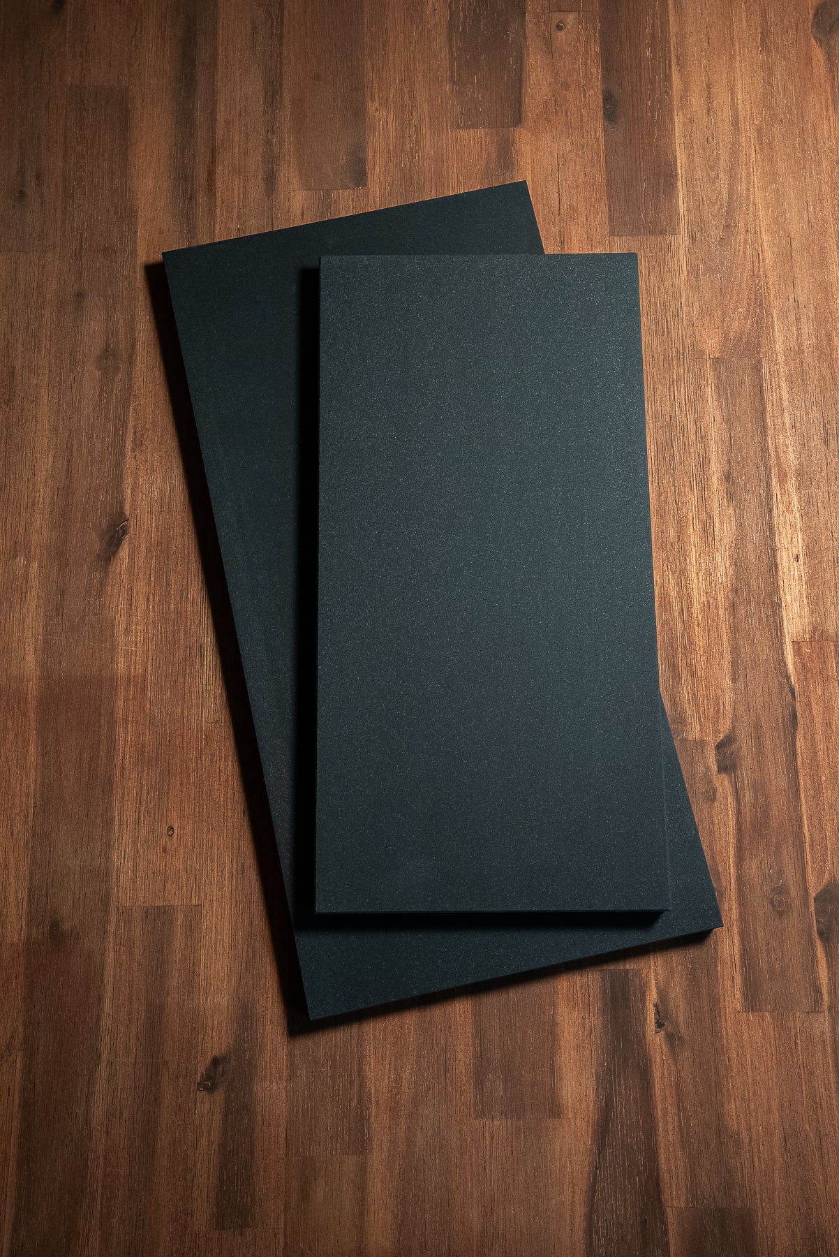 Planche à découper professionnelle Asahi (noire)